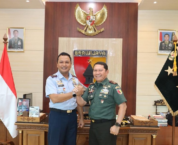 Mayjen TNI Rafael Granada Sambut Kunjungan Kerja Pangkogabwilhan II