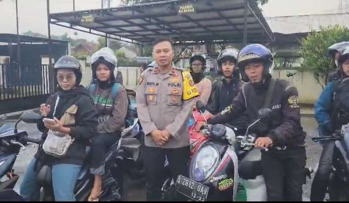 Pelayanan Prima, Polsek Cimaung Terima Titipan Kendaraan Bagi Pemudik Idul Fitri 1445 H
