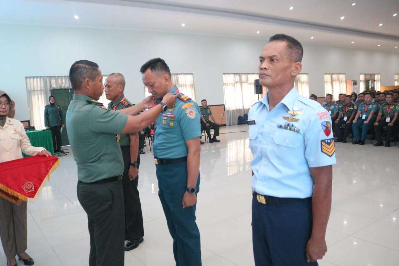 Aster Panglima TNI Membuka Tarkatpuanter dan Targadikter Kader Apkowil TNI