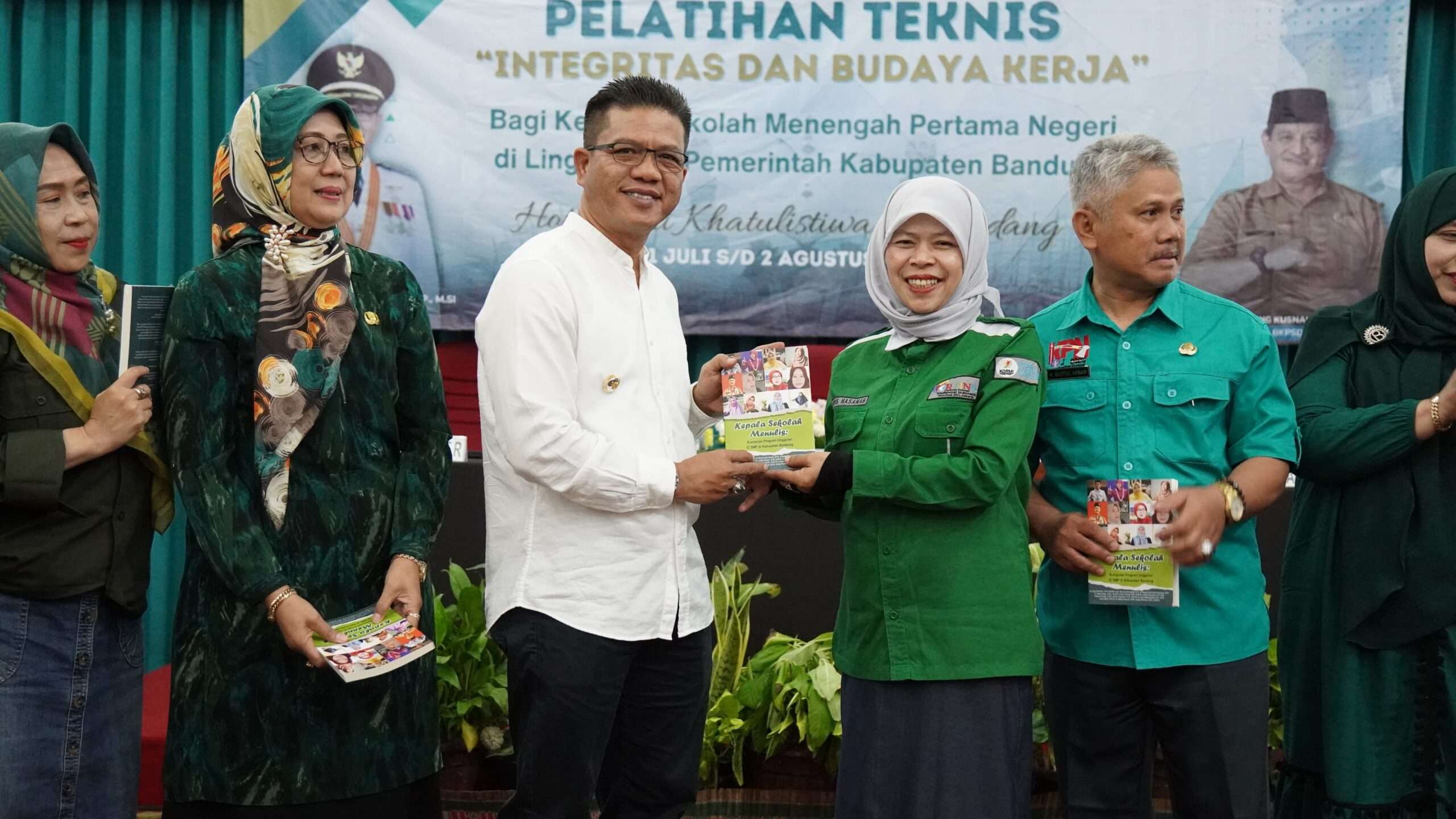 Pelatihan Teknis, Bupati Bandung Sebut Upaya Strategis dalam Memperkuat Integritas dan Budaya Kerja