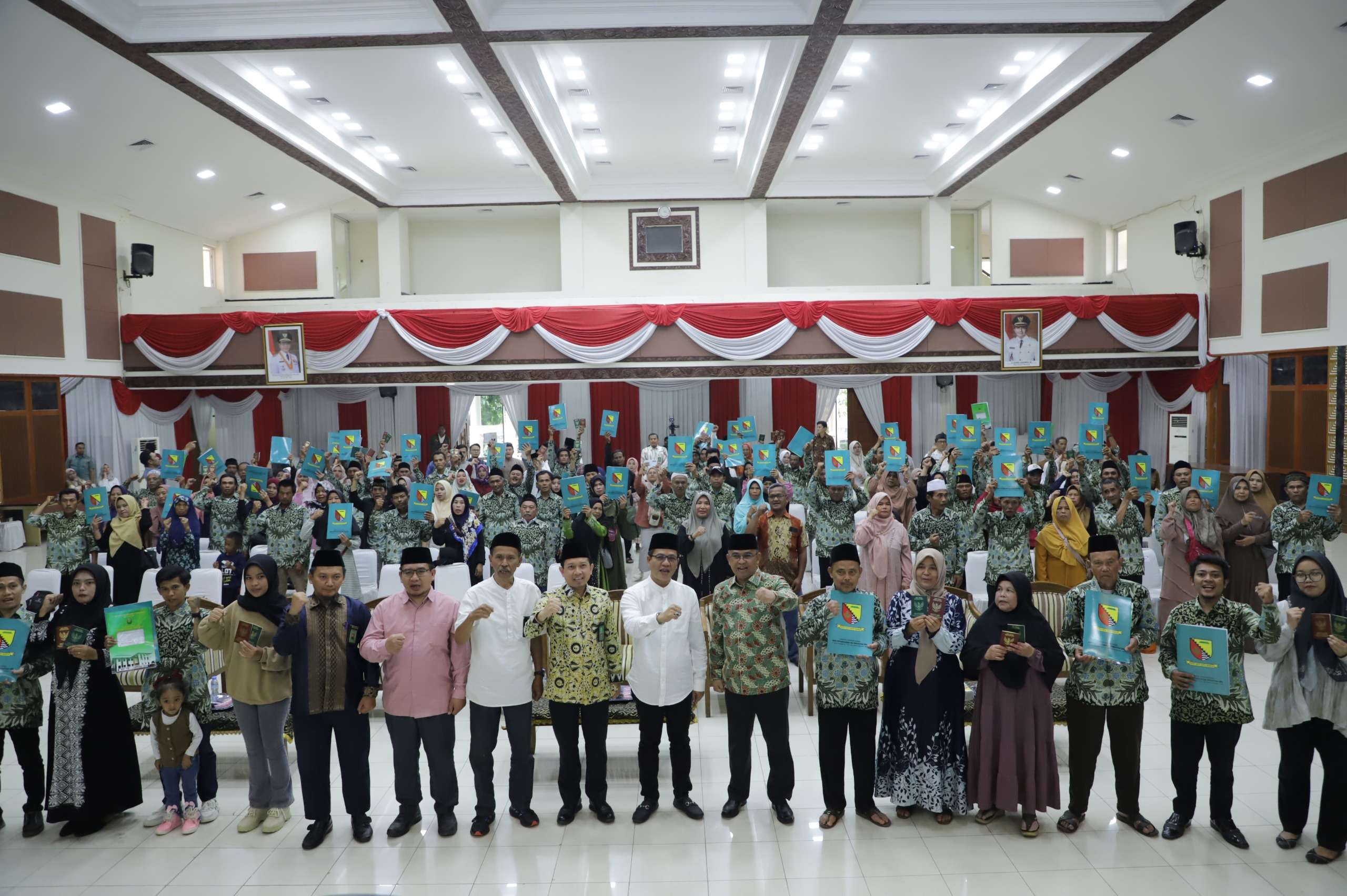 Pemkab Bandung Hadir di Tengah Pasutri yang Bingung Belum Punya Akta Nikah