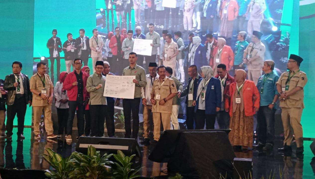 Deklarasi Bandung Bedas Lanjutkan Yang Didukung Partai Koalisi Jelang Pendaftaran Dadang Supriatna – Ali Syakieb Daftar Ke KPU Kab. Bandung
