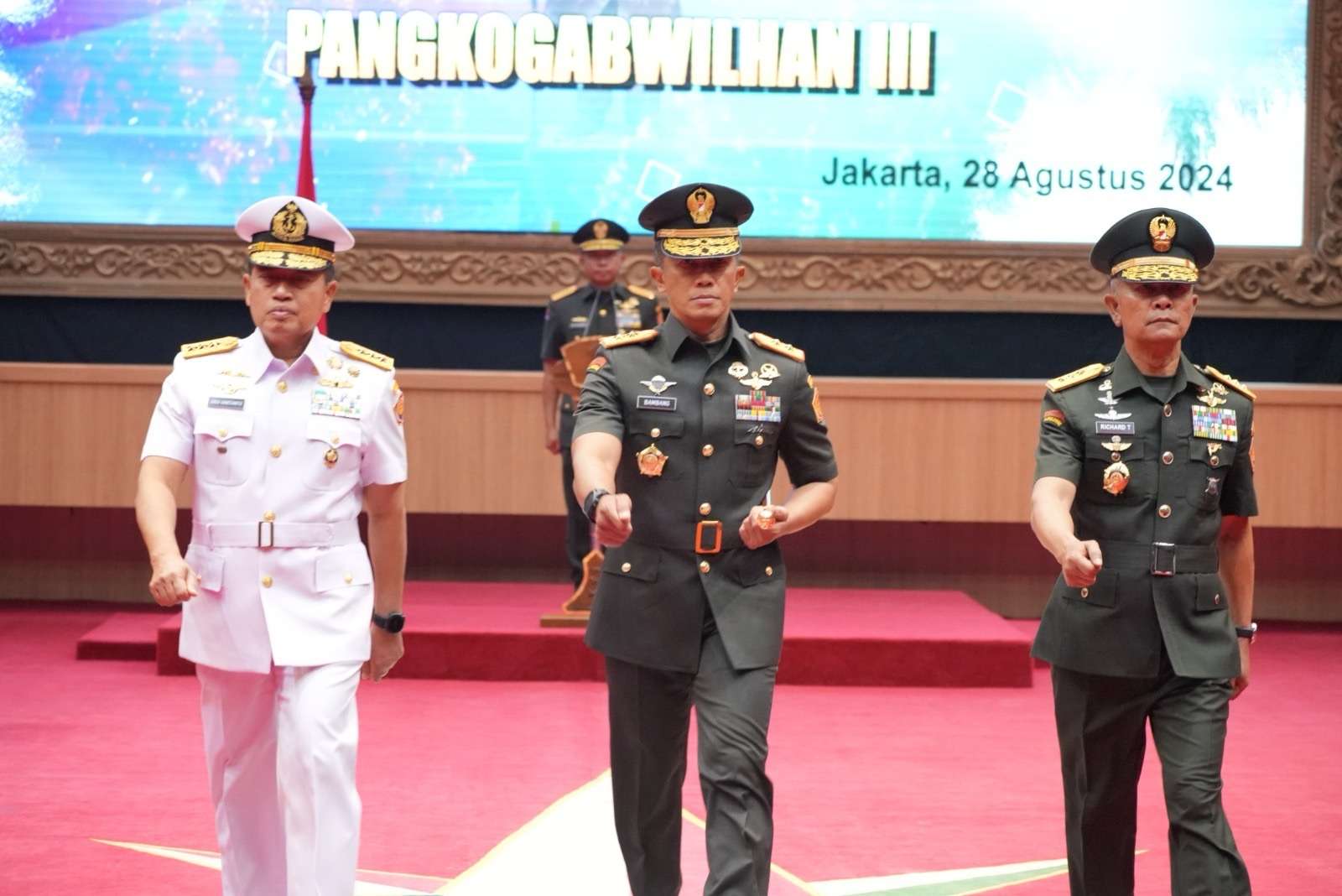 Panglima TNI Memimpin Acara Sertijab Kasum TNI, Irjen TNI dan Pangkogabwilhan III