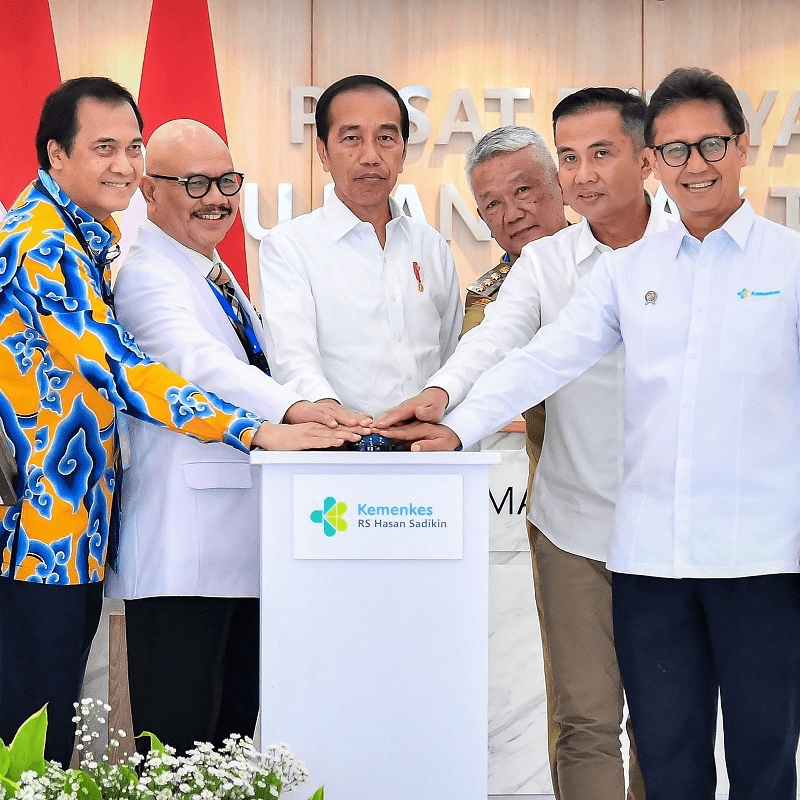 Pj Wali Kota Bandung Hadiri Peresmian Gedung Pelayanan Kesehatan Ibu dan Anak RSH