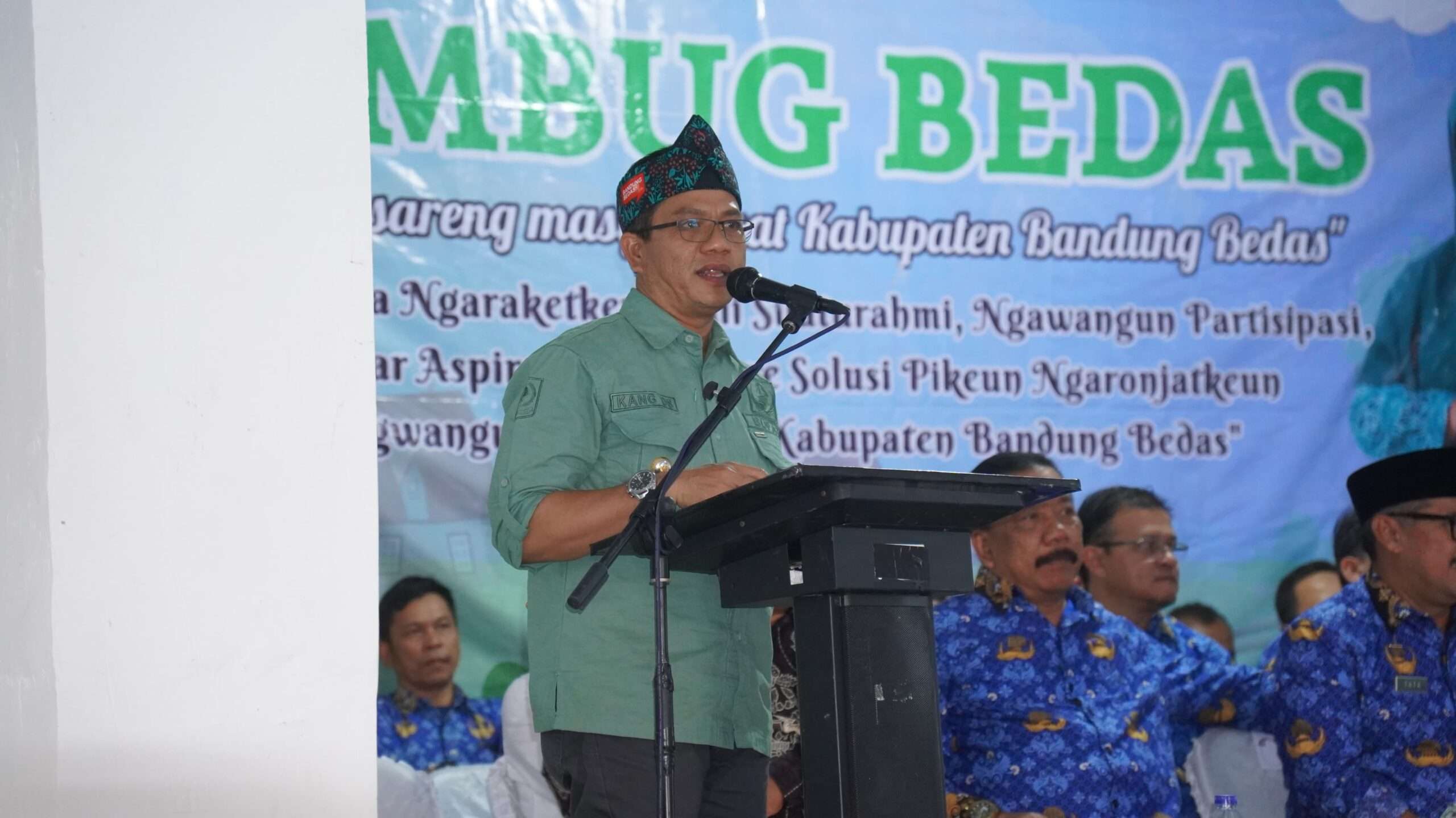 Masyarakat Berharap Ada SMAN/SMKN, Kang DS Langsung Minta Ketua BPD dan Kades Mekarwangi Gelar Musdes