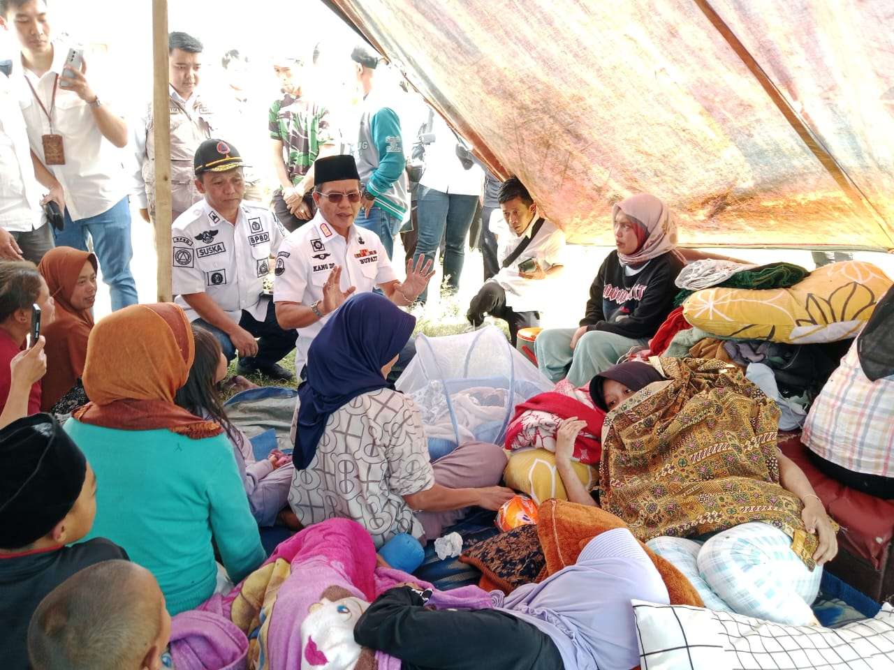 Bupati Bandung Sampaikan Duka Cita Gempa Kertasari Telan 1 Korban Jiwa