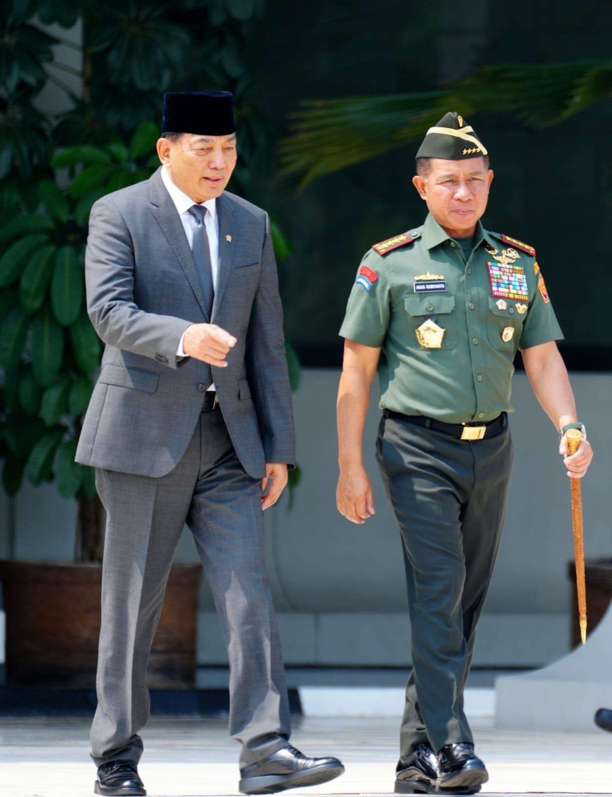 Panglima TNI Terima Kunjungan Menteri Pertahanan RI di Mabes TNI
