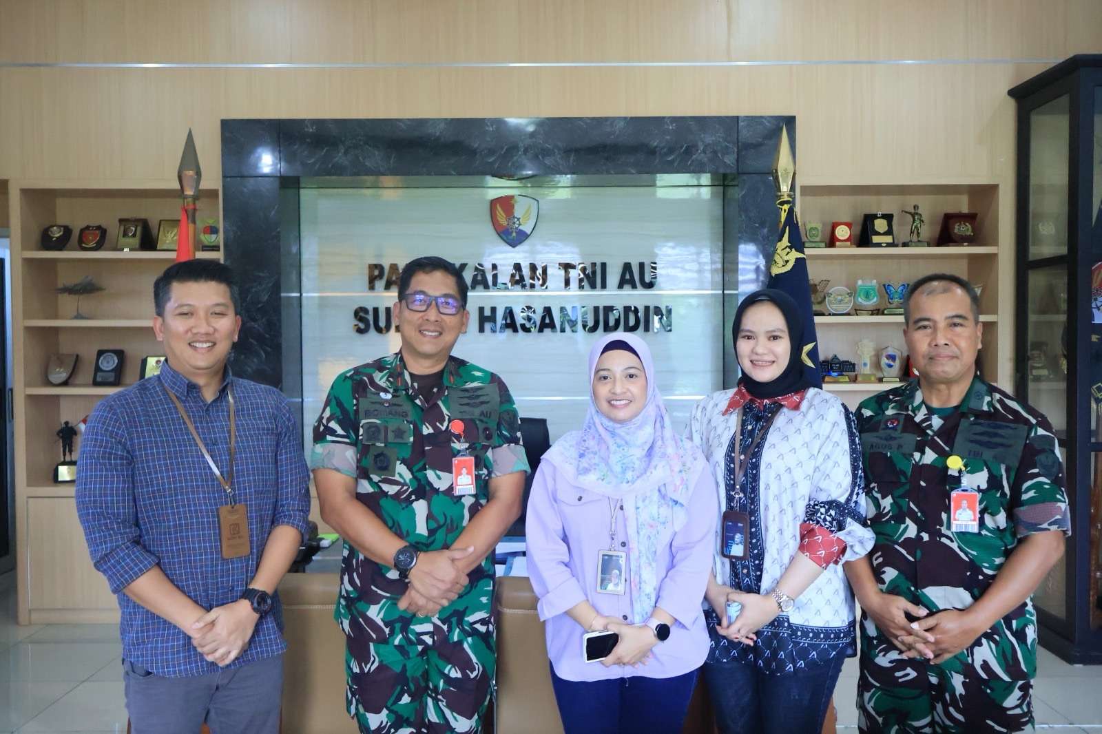 Lanud Sultan Hasanuddin Terima Bantuan CSR BRI Untuk Pembuatan Jogging Track