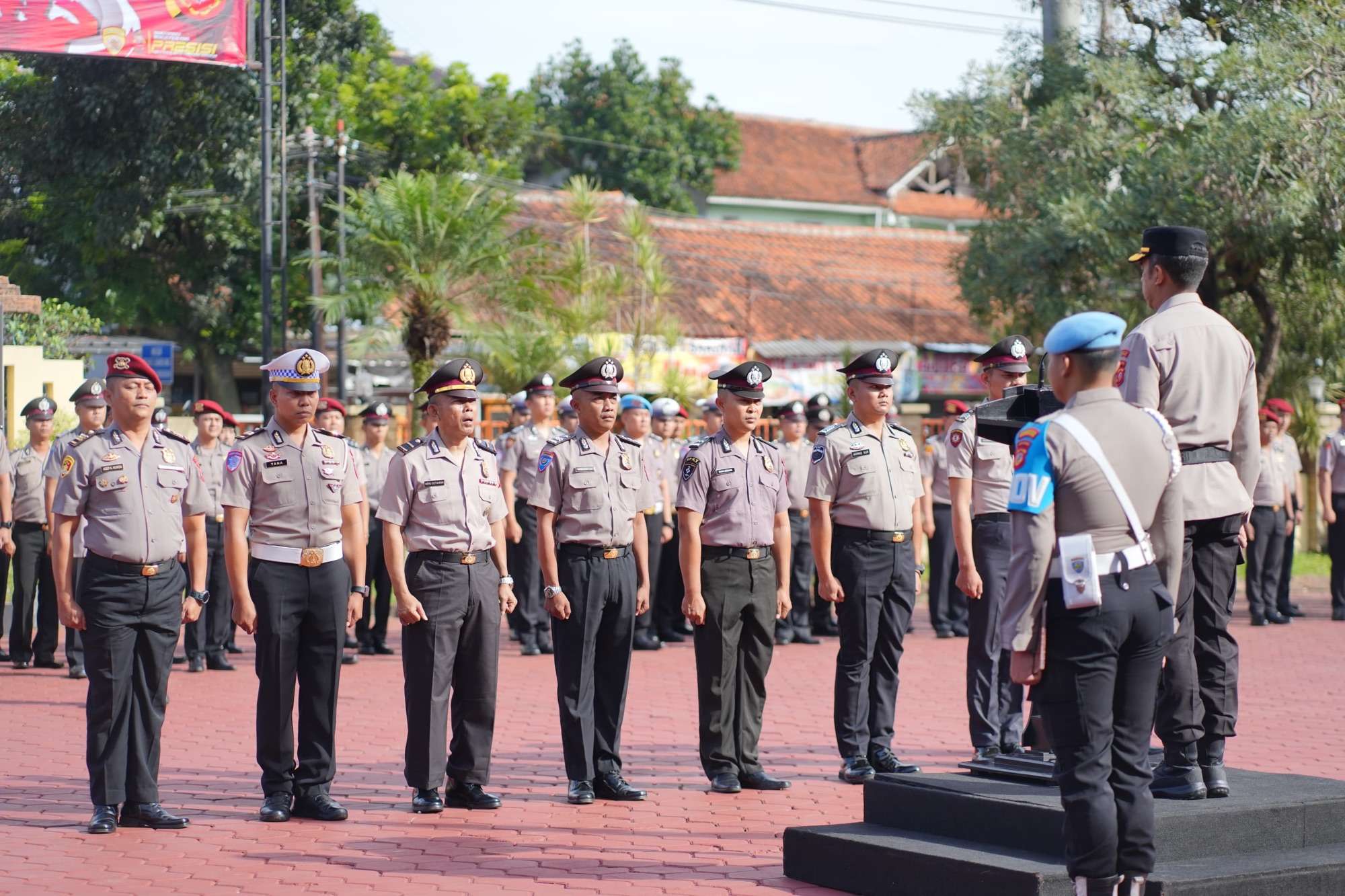 Kenaikan Pangkat 164 Personel Polresta Bandung