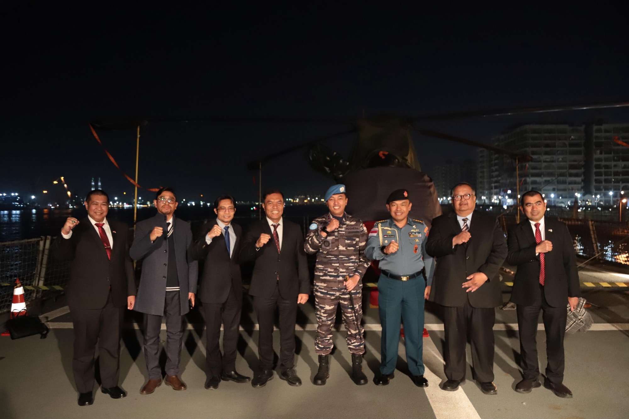 Wakil Kepala Perwakilan RI Cairo Sambut Kedatangan KRI Sultan Iskandar Muda-367 di Mesir