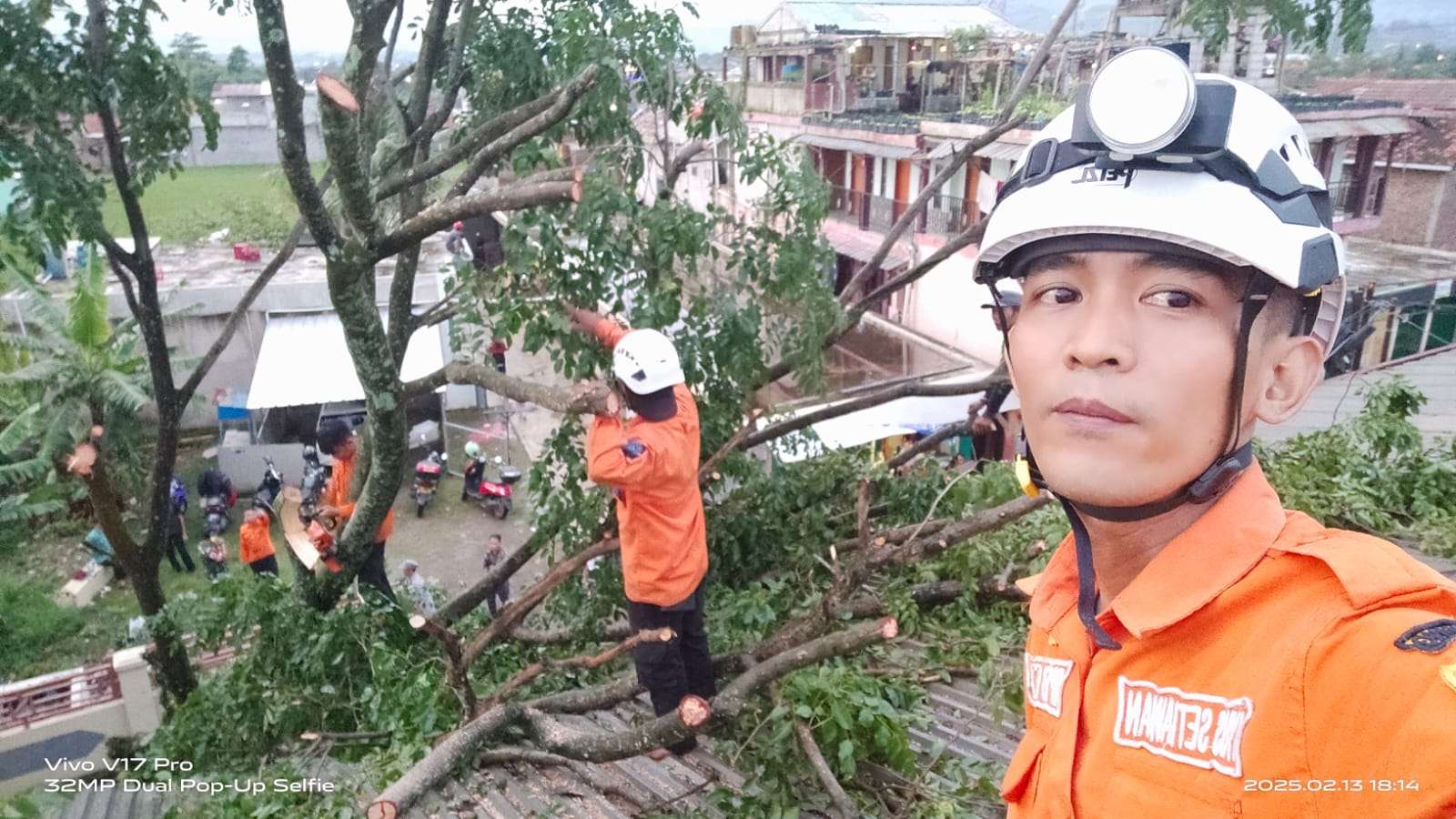 Bupati Bandung Melalui BPBD Kab. Bandung Ingatkan Masyarakat Untuk Waspada Potensi Bencana Alam Akibat Cuaca Ekstrem
