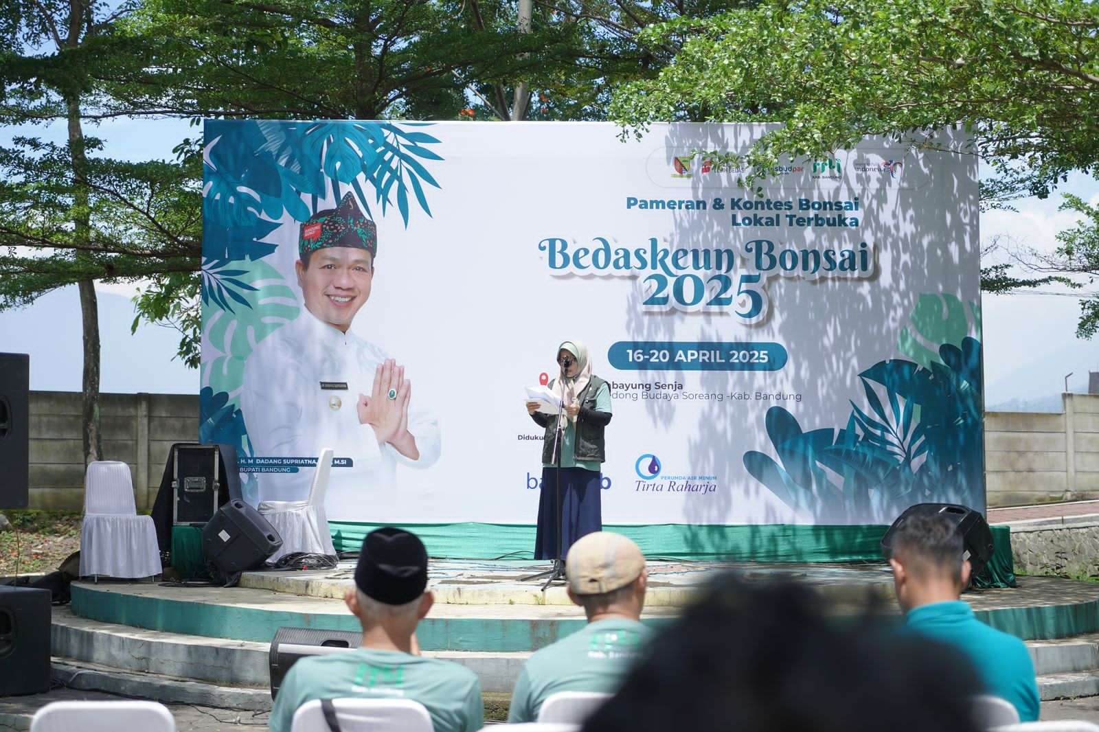 Bedaskeun” Bonsai”: Tumbuhkan Semangat Masyarakat Mencintai Alam dan Lingkungan Hidup