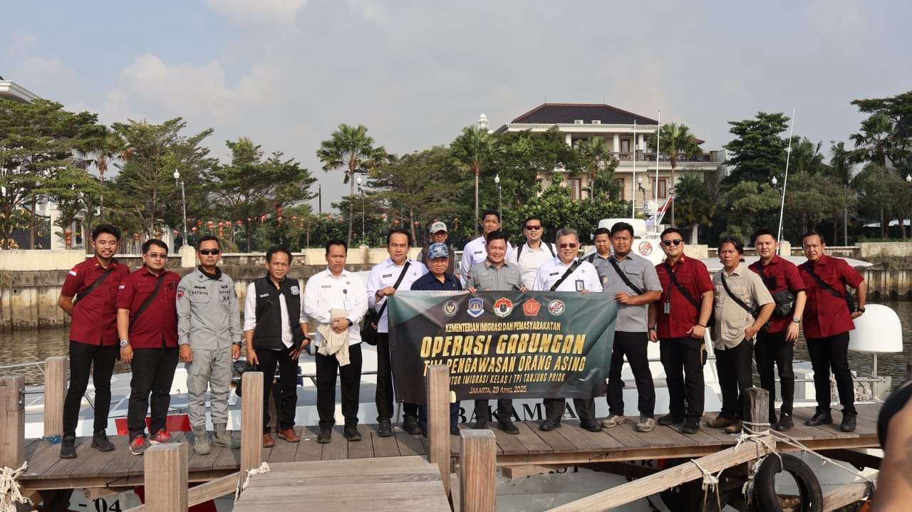 Bakamla RI Gelar Operasi Gabungan Pengawasan Orang Asing di Teluk Jakarta