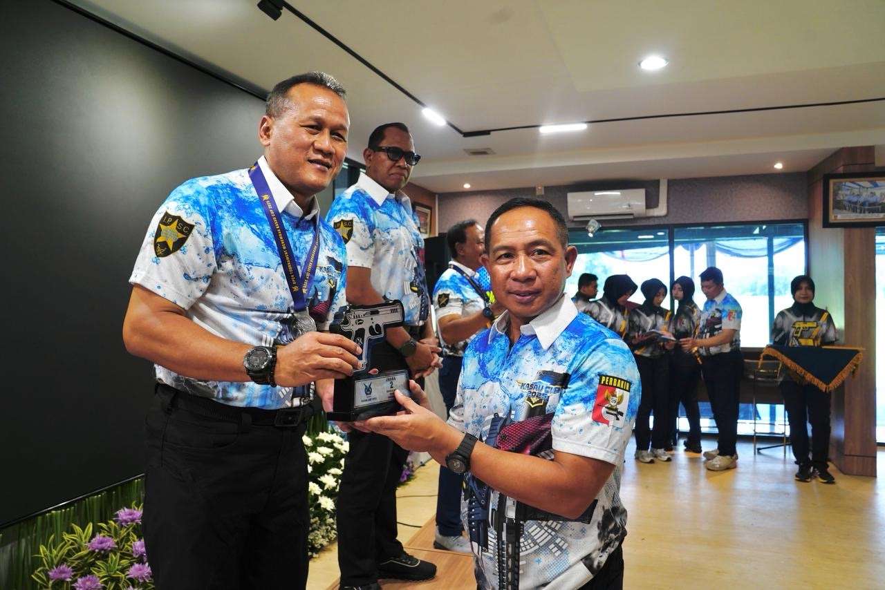 Panglima TNI Hadiri Kejuaraan Menembak Kasau Cup 2025 di Brigade Parako I Pasgat
