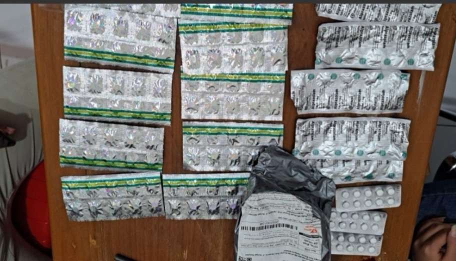 Polres Ciamis kapolda jabar mengamankan  Pengedar Obat keras Jenis (tramadol-trihex- Sinte)