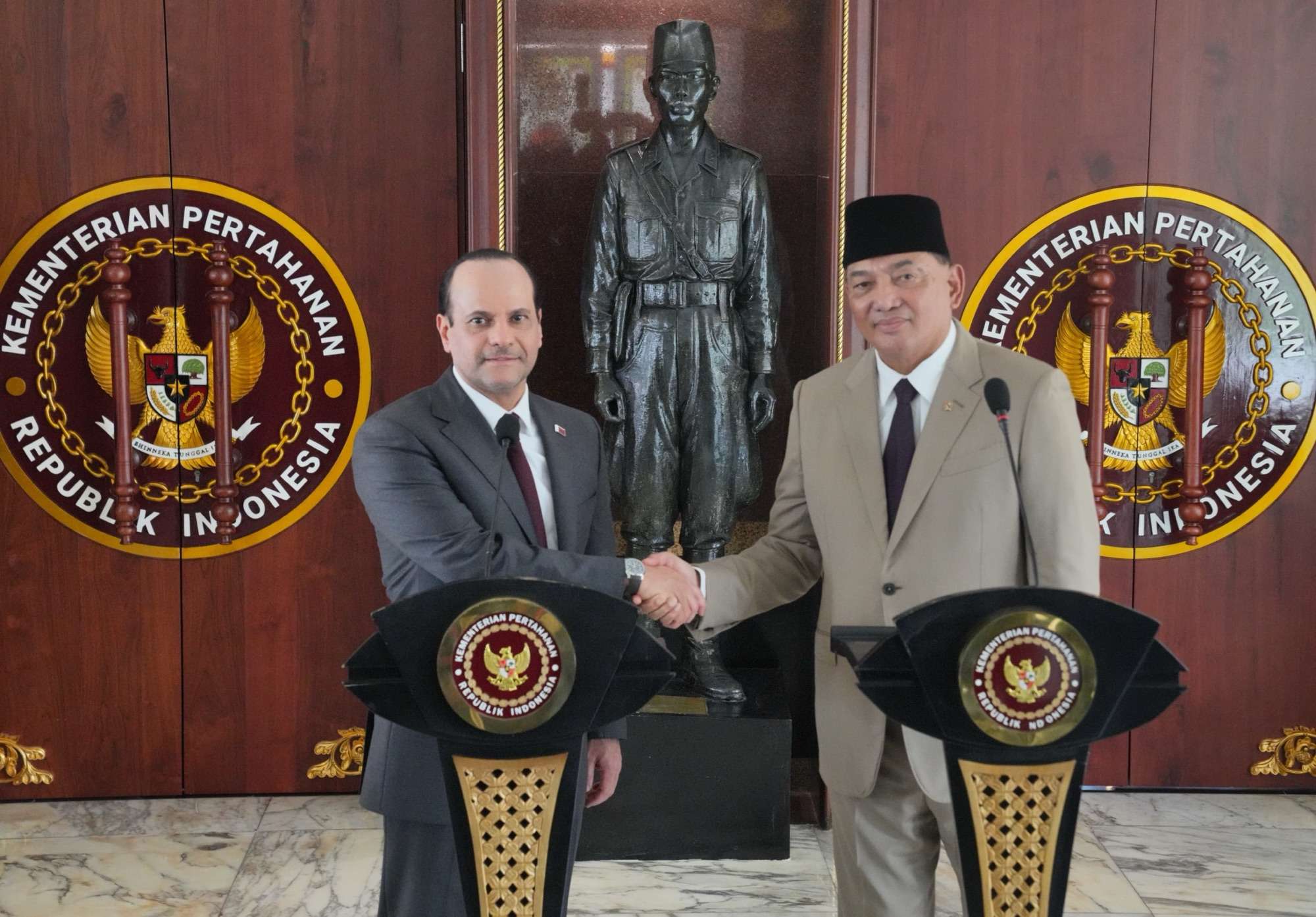 Panglima TNI Dampingi Menhan RI Terima Kunjungan Wakil Perdana Menteri sekaligus Menteri Negara Urusan Pertahanan Qatar