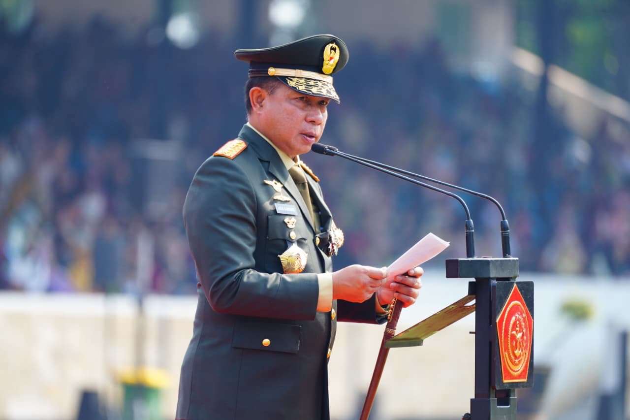Panglima TNI Lantik 1.737 Perwira Remaja TNI di Magelang