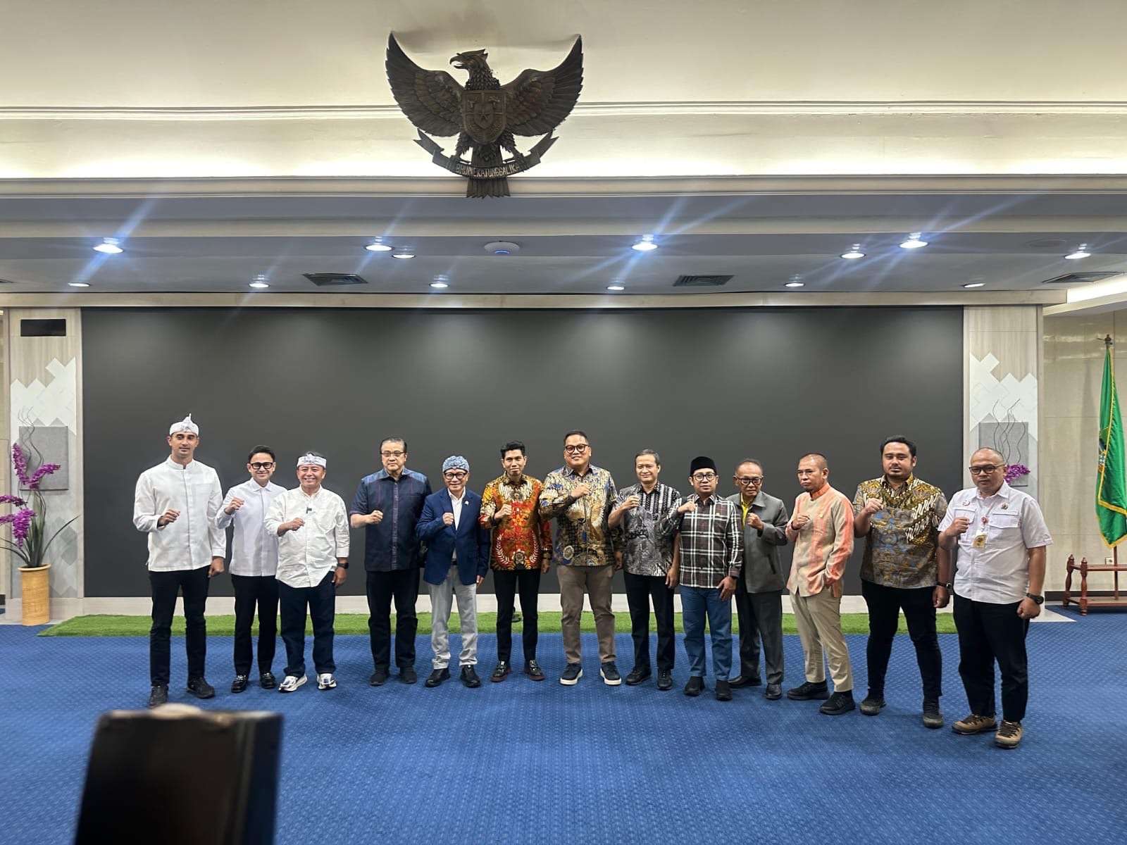 DUKUNG PROGRAM PRIORITAS NASIONAL, KEPALA BPN KOTA BANDUNG IKUTI KUNJUNGAN KERJA KOMISI II DPR RI