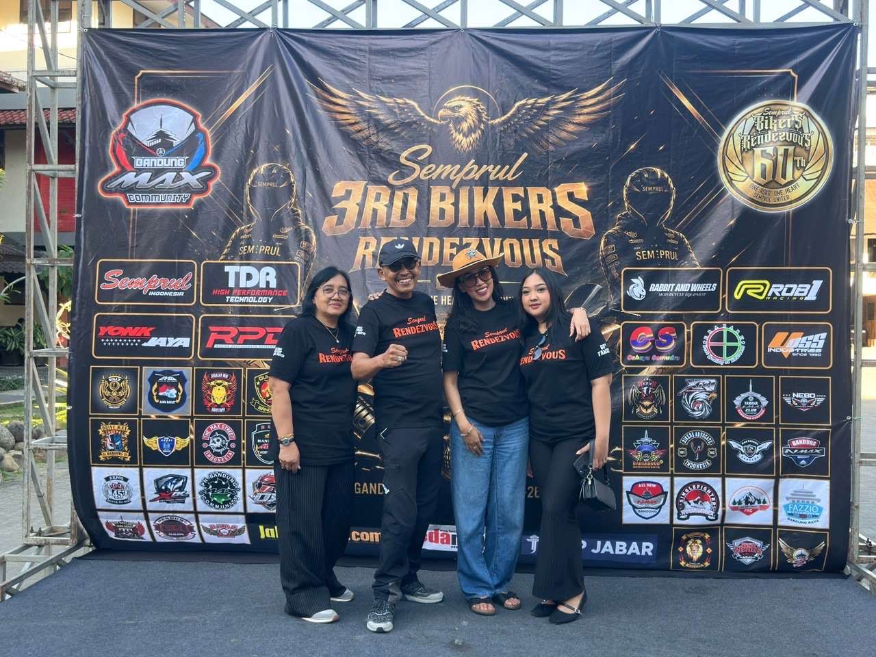 Meriahnya Bikers Rendezvous 3 di Pangandaran: Tangis Haru Warnai Kejutan Ulang Tahun ke-60 Panglima Semprul