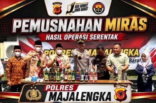 Bukti Komitmen Polres Majalengka Musnahkan 6.426 Botol Miras