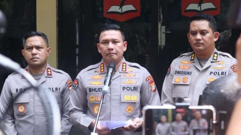 Polda Metro Jaya Luruskan Temuan 996 Senjata di Yayasan Jaksel, 995 Ternyata Senapan Angin