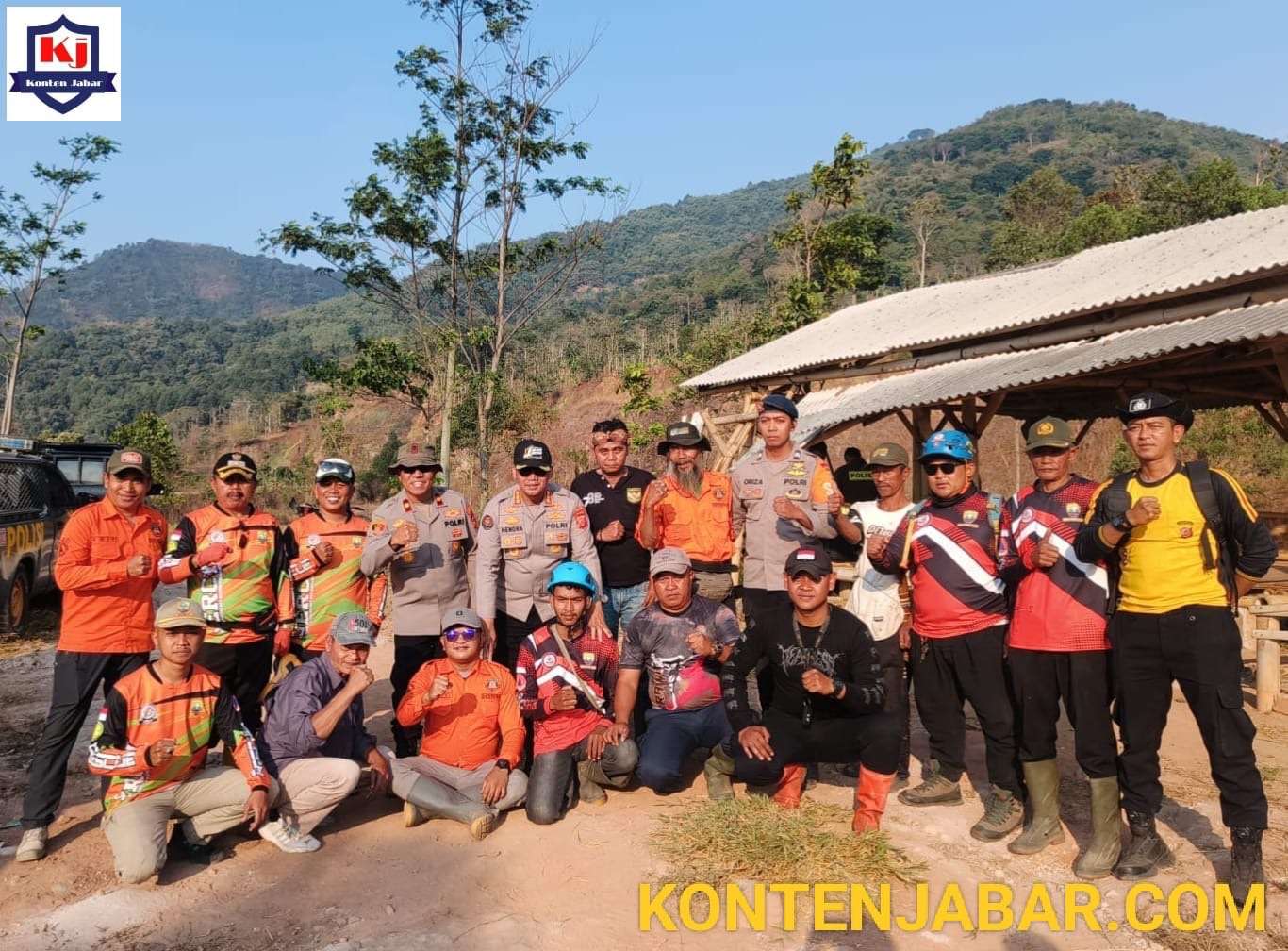 Polda Jabar Kirim 10 Ribu Liter Air Bersih ke Gunung Geulis, Warga Sumedang Kehausan 5 Bulan
