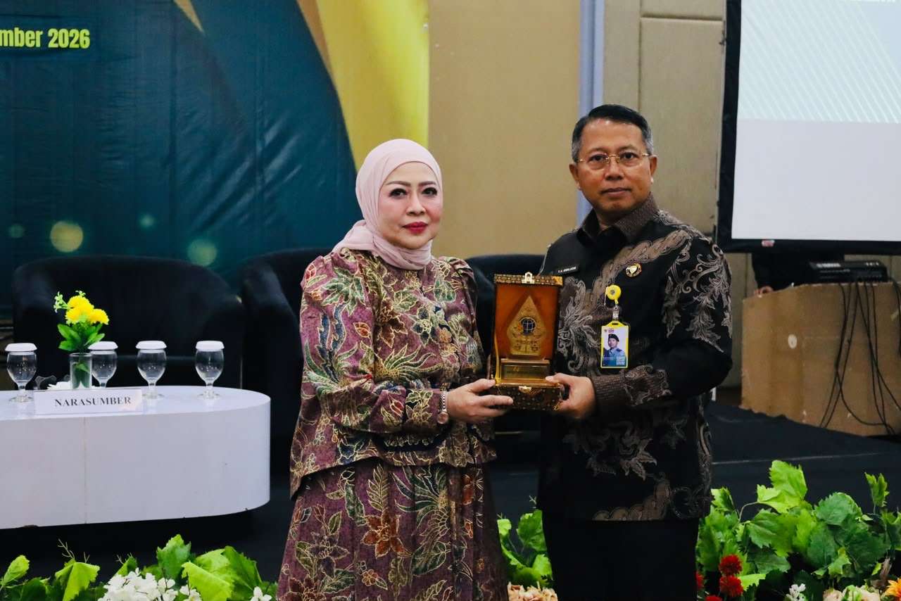 Kantor Pertanahan Kota Bandung Perkuat Sinergi dengan PPAT dalam Implementasi Pelayanan Peralihan Hak 10 Hari