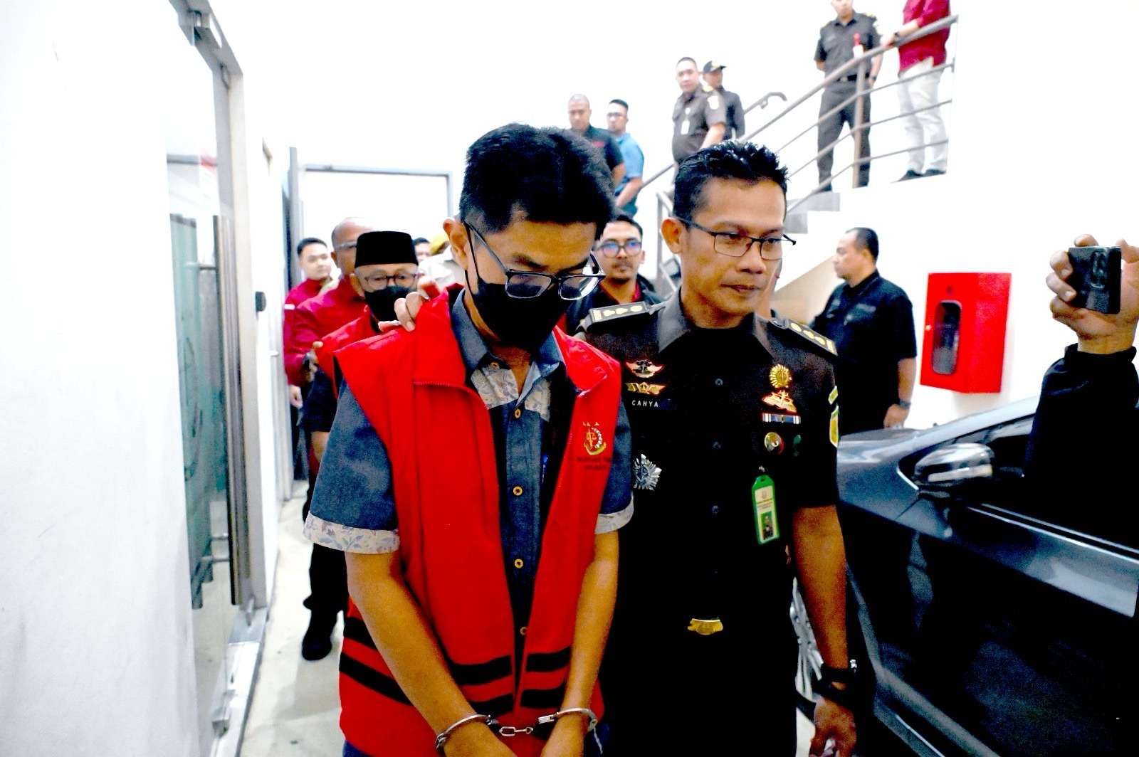 Kejati Jabar Tahan Para Tersangka Kasus Dugaan Korupsi Tunjangan Perumahan dan Transportasi DPRD Indramayu 2022–2025