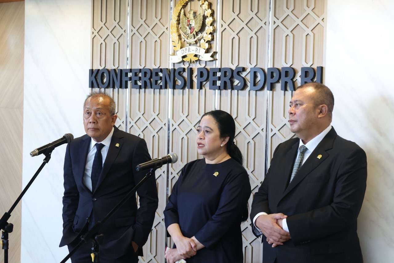 DPR RI SAHKAN SUYUDI ARIO SETO SEBAGAI KAPOLRI BARU