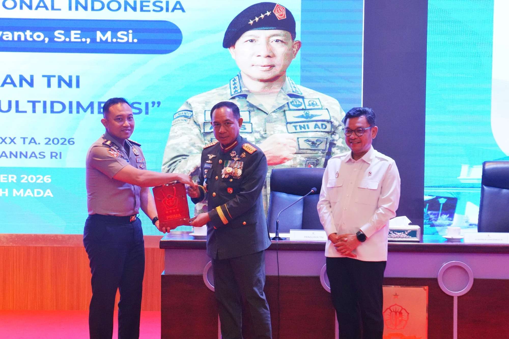 Ceramah di Lemhannas RI, Panglima TNI Tegaskan Kesiapsiagaan TNI Hadapi Ancaman Multidimensi